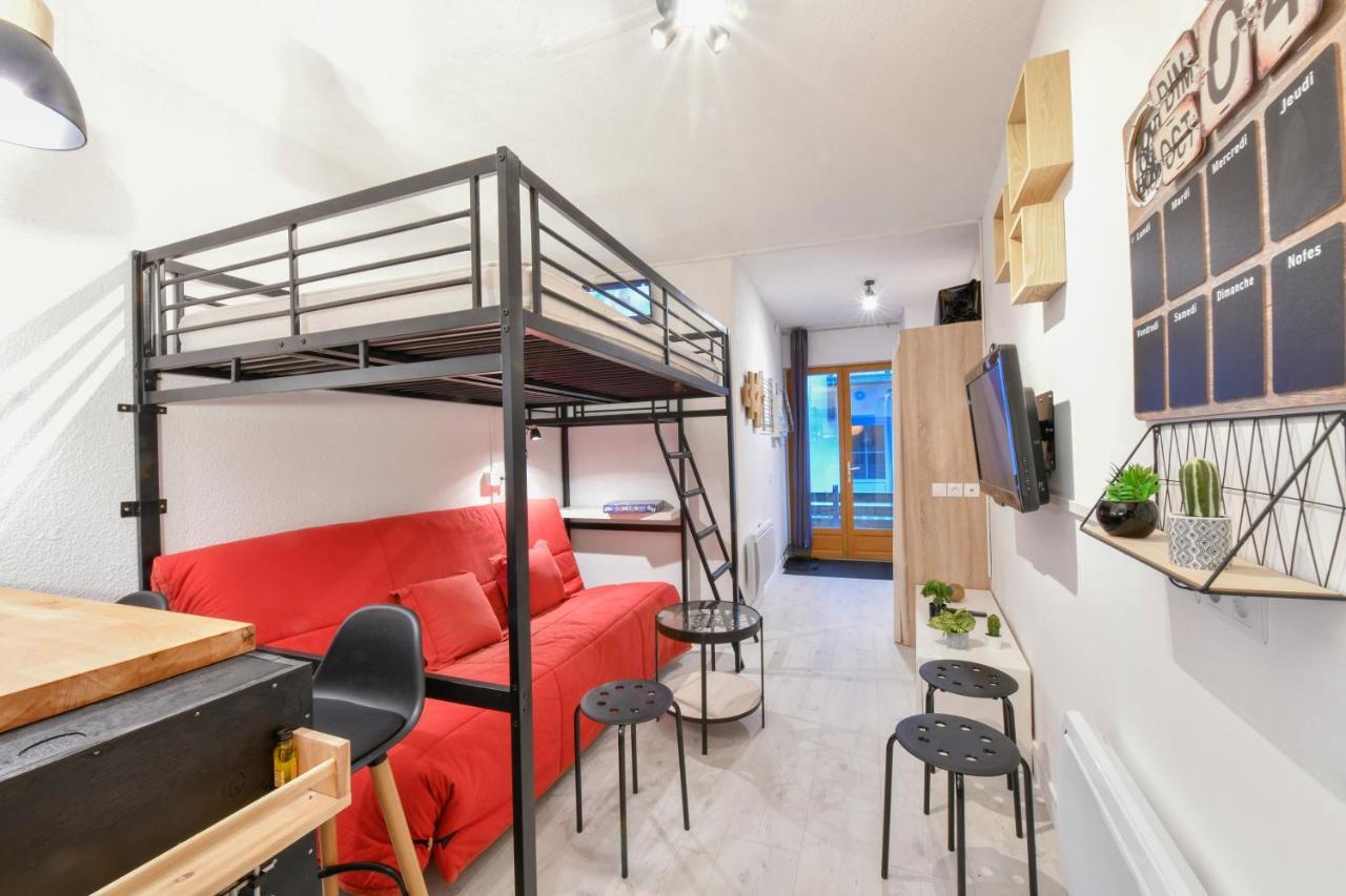 Studio Idealement Situe 科特雷 外观 照片
